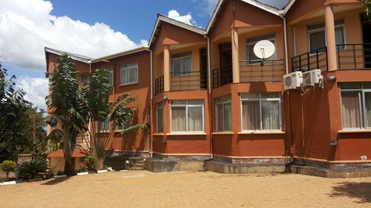 Westcliff Hotel Lira Eksteriør billede