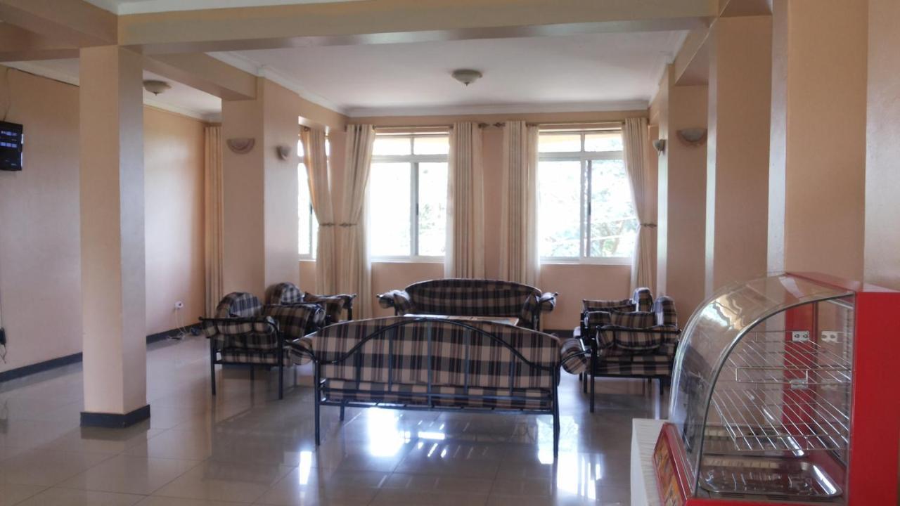 Westcliff Hotel Lira Eksteriør billede