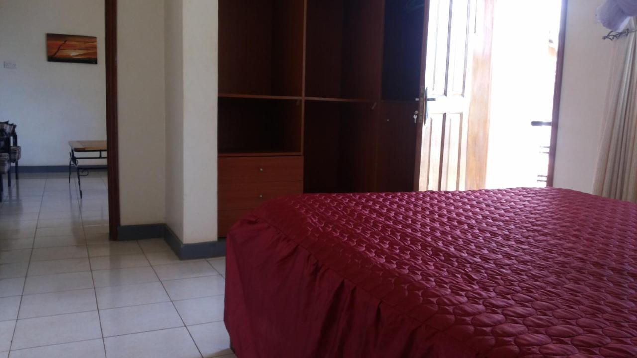 Westcliff Hotel Lira Eksteriør billede
