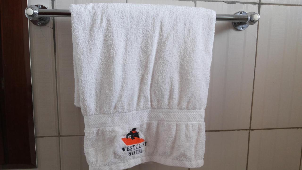 Westcliff Hotel Lira Eksteriør billede
